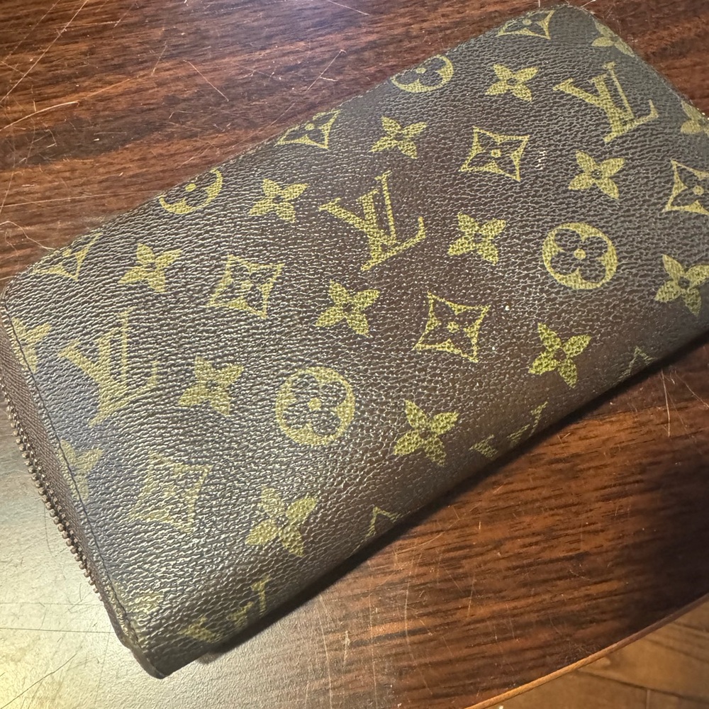 Louis Vuitton Tan Leather Accessory